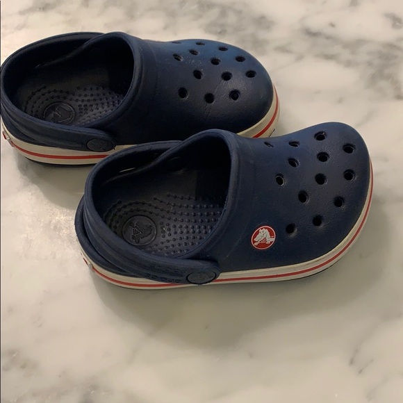 baby crocs size 4